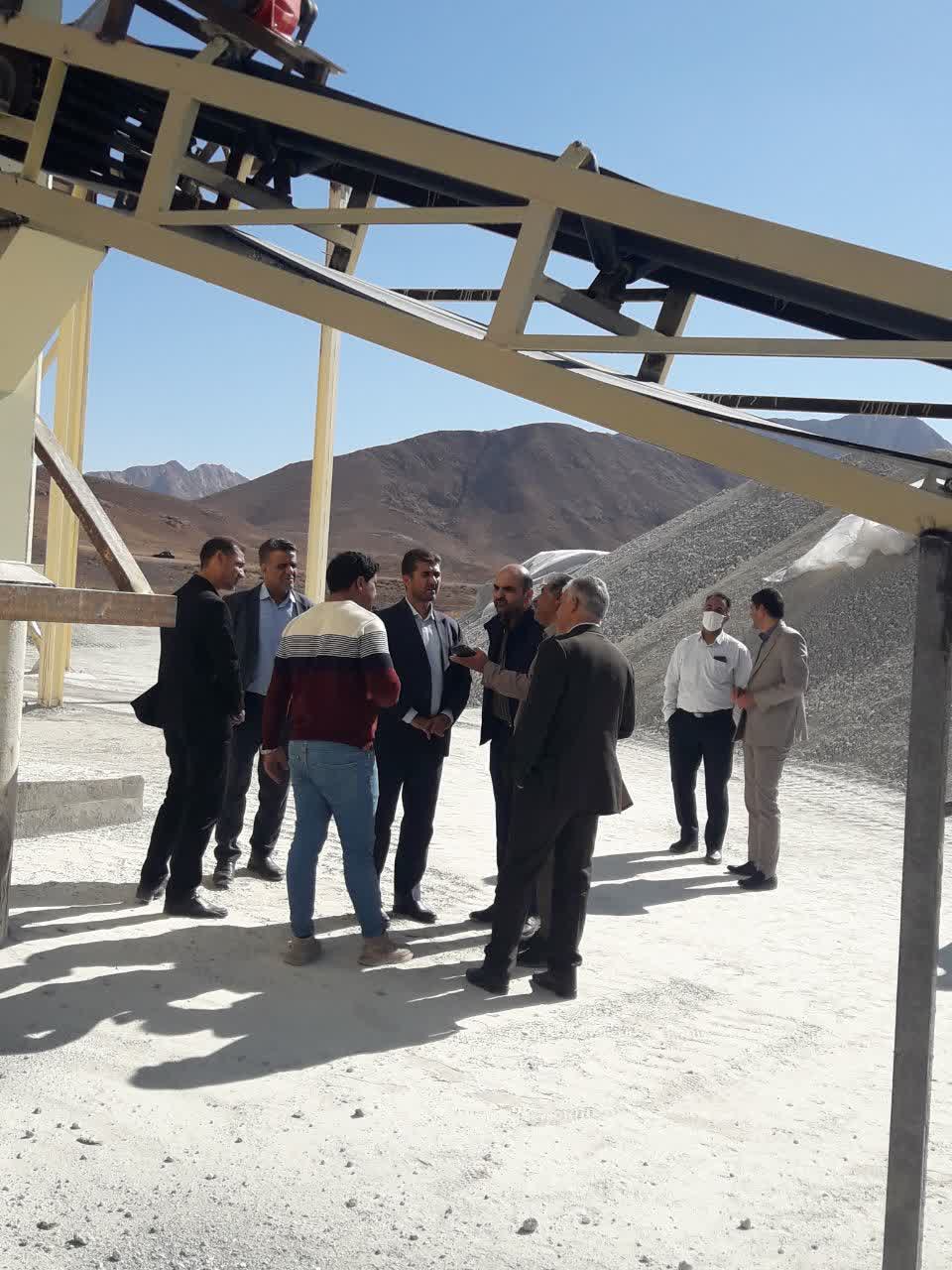 شرکت تولیدی پودر بنتونیت دیزوک 